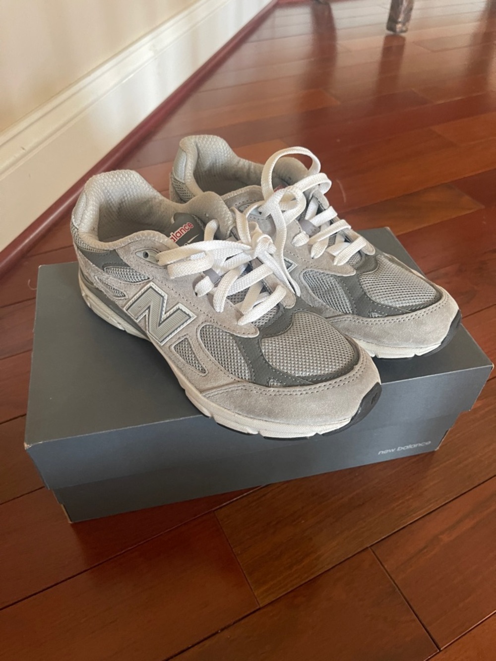 New Balance 990 Sneakers
